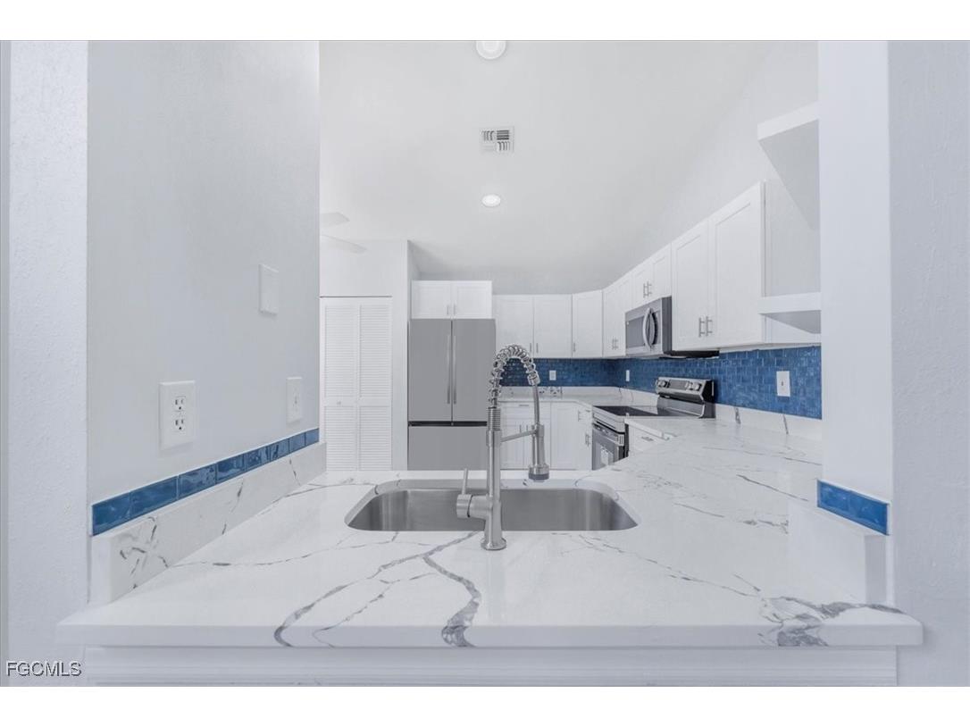 14537 Cypress Trace Court Fort Myers FL 33919 2026001013 image15