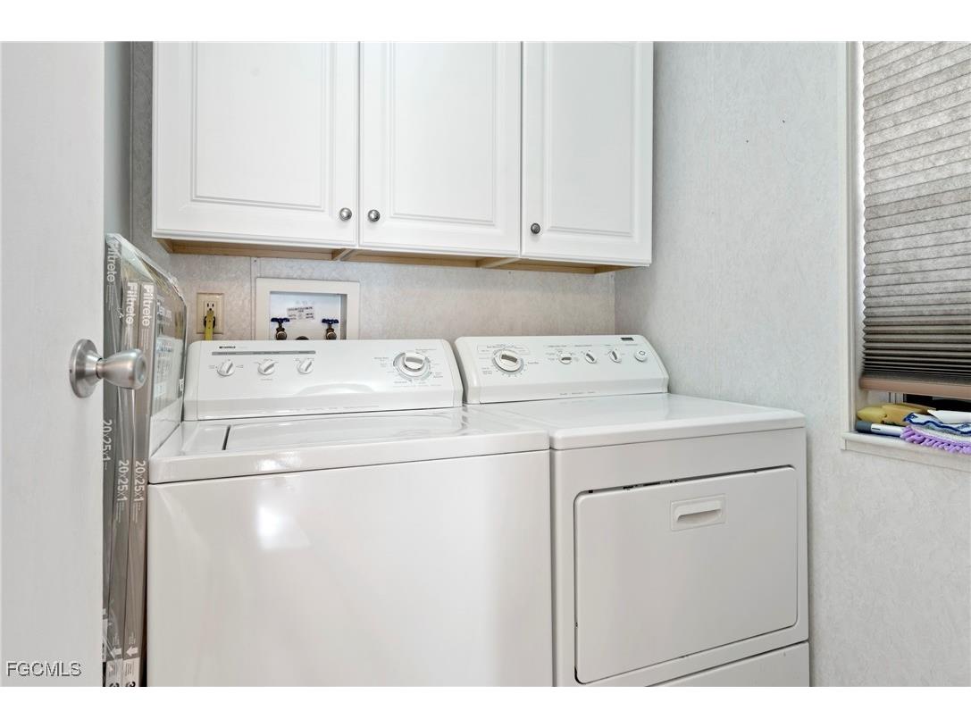 14537 Lara Circle North Fort Myers FL 33917 2025016160 image17