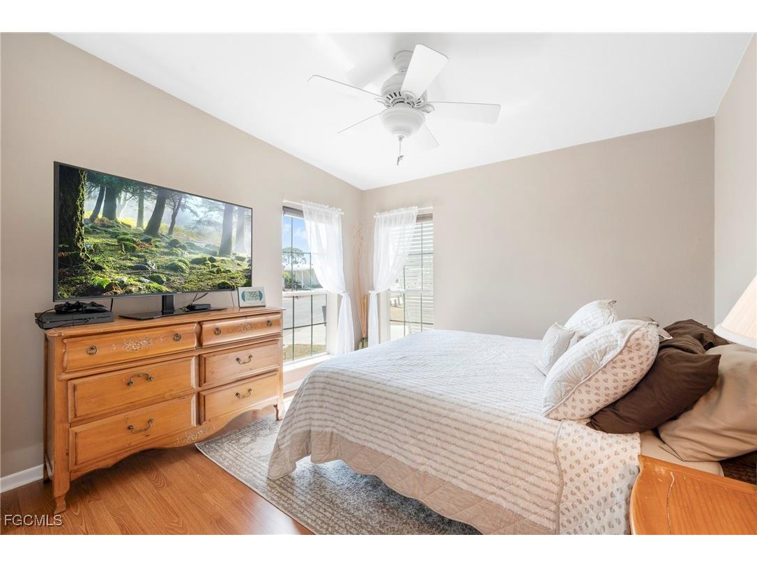 14537 Lara Circle North Fort Myers FL 33917 2025016160 image43