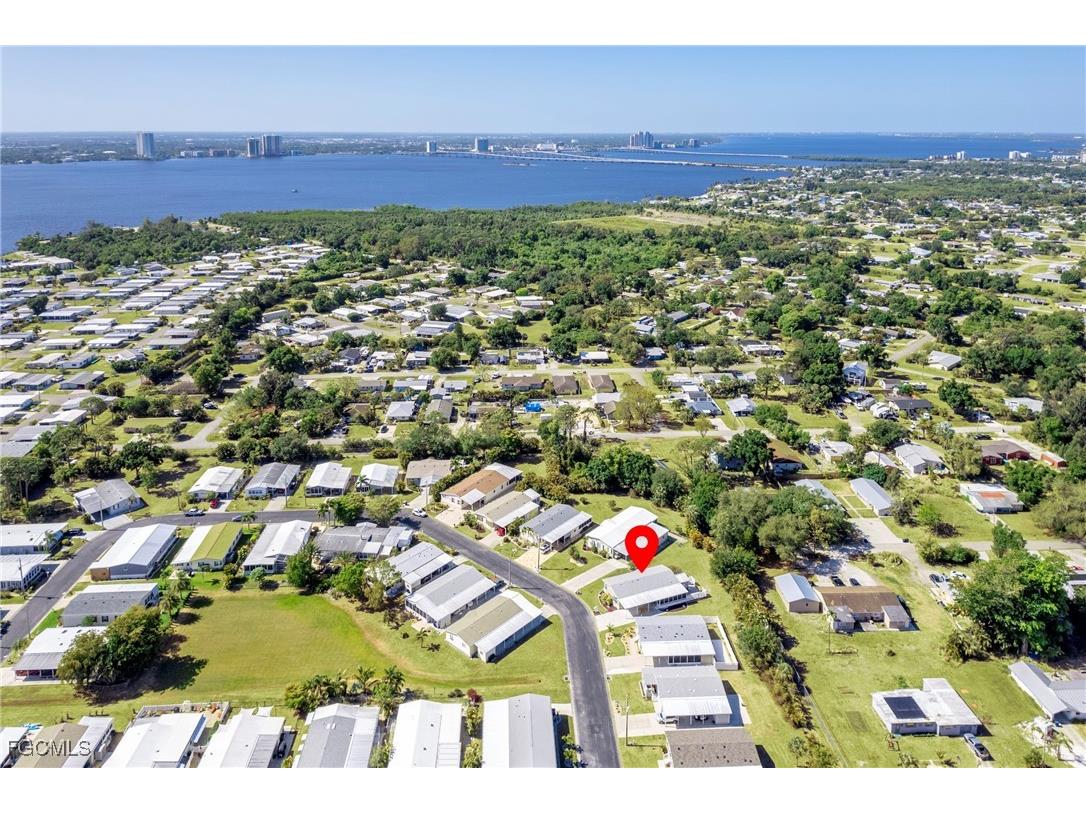 14537 Lara Circle North Fort Myers FL 33917 2025016160 image47