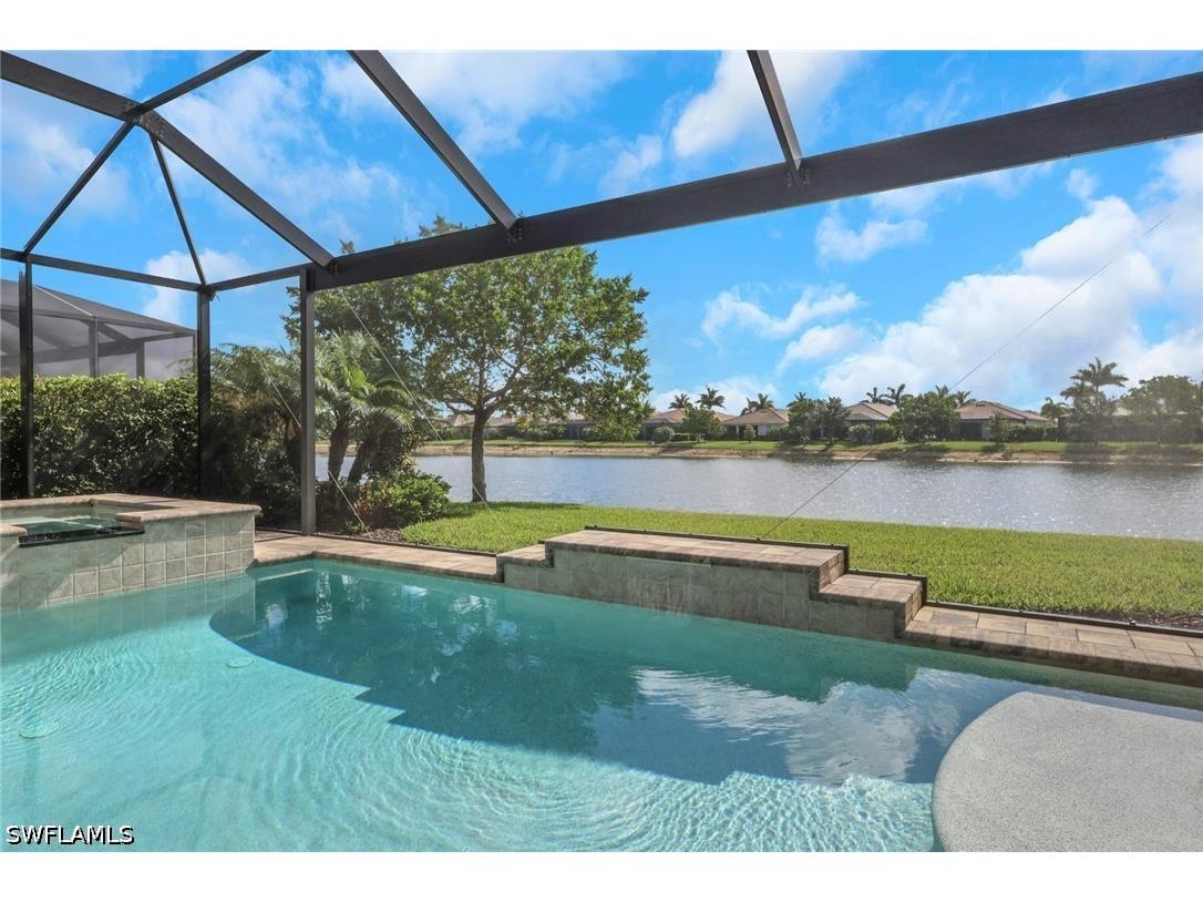 14537 Stern Way Naples FL 34114 226019085 image1