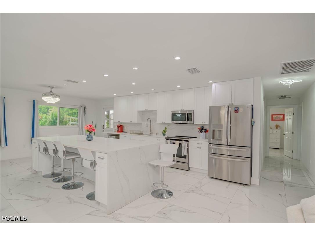 14539 Riverside Drive Fort Myers FL 33905 2026018472 image7