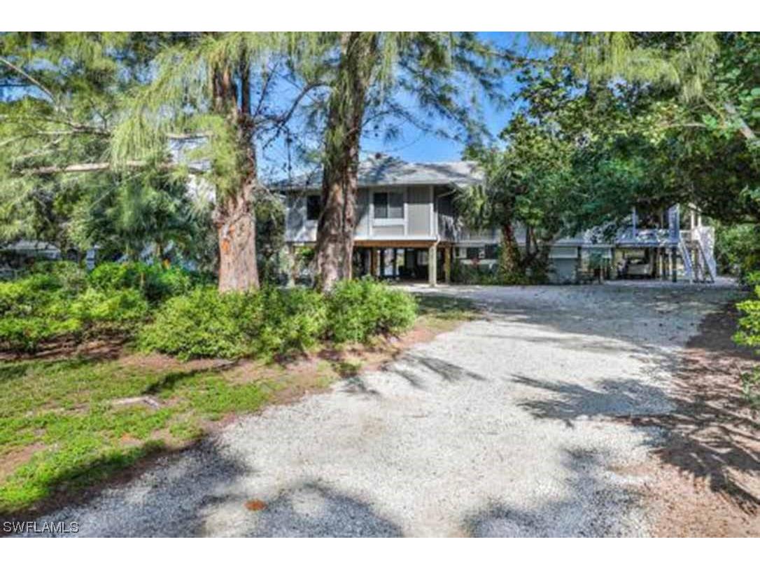 1454 Sandpiper Circle Sanibel FL 33957 223048513 image1