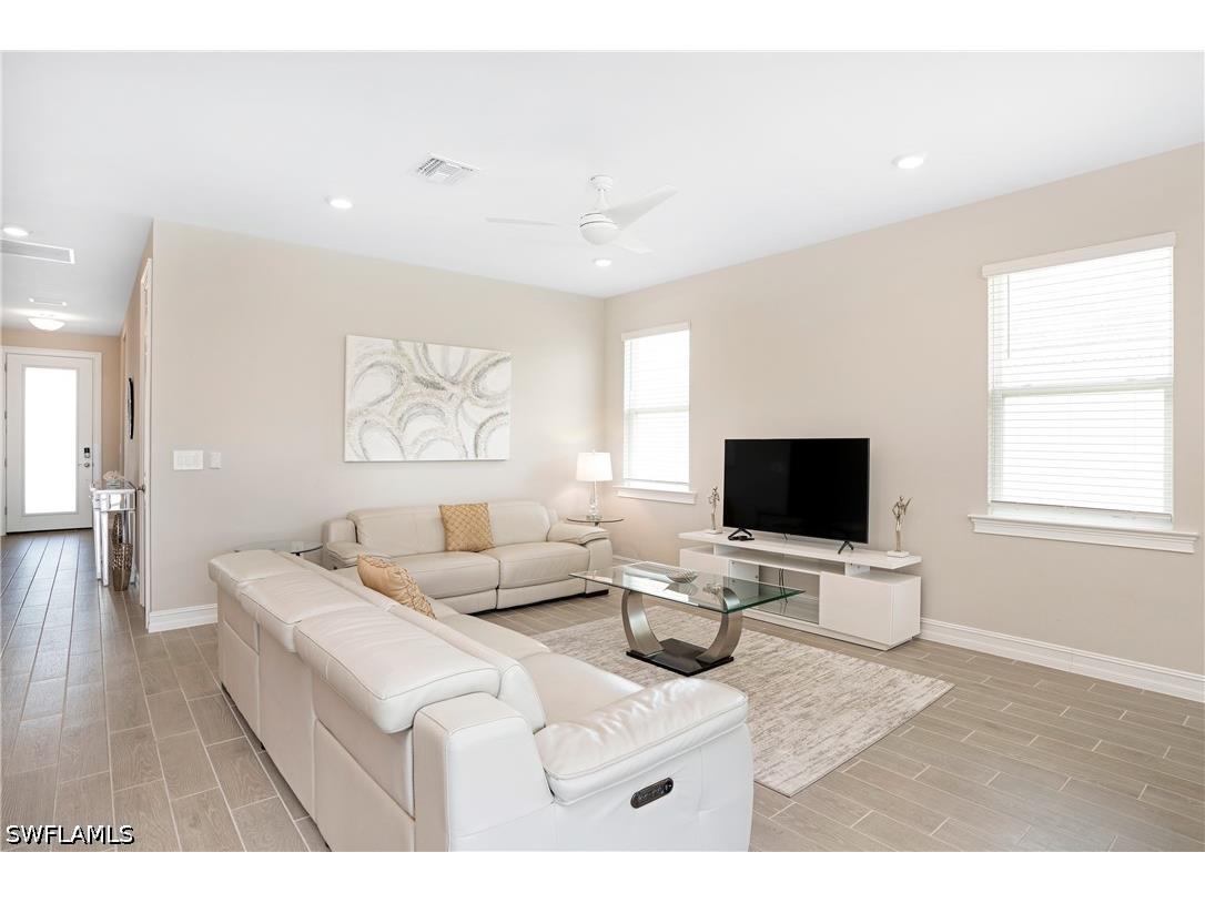 14541 Stern Way Naples FL 34114 226011627 image2