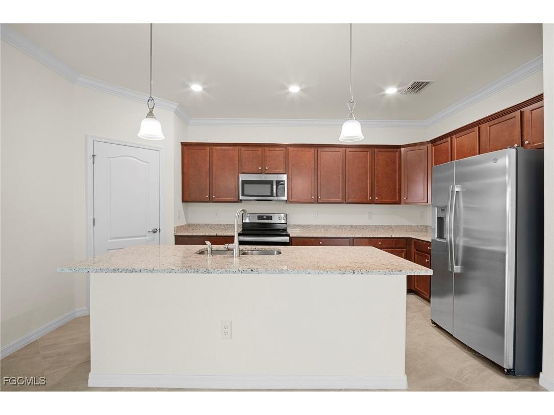 14542 Monrovia Lane Fort Myers FL 33905 2026002484 image11