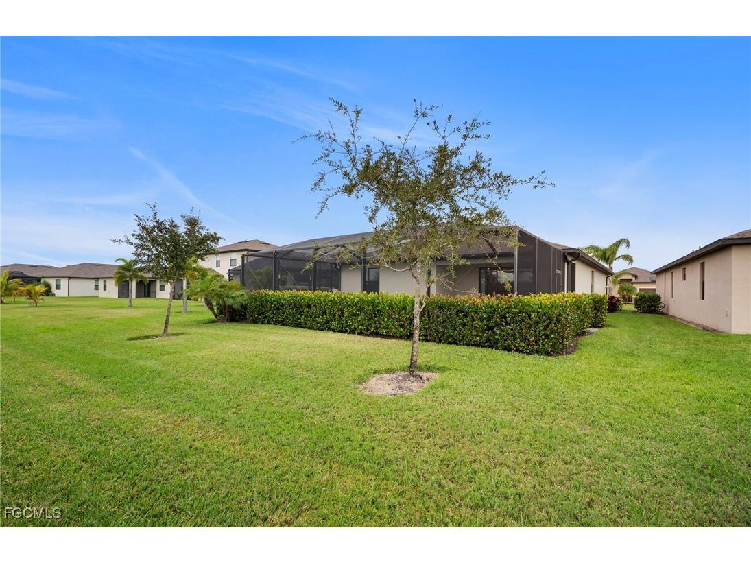 14542 Monrovia Lane Fort Myers FL 33905 2026002484 image38