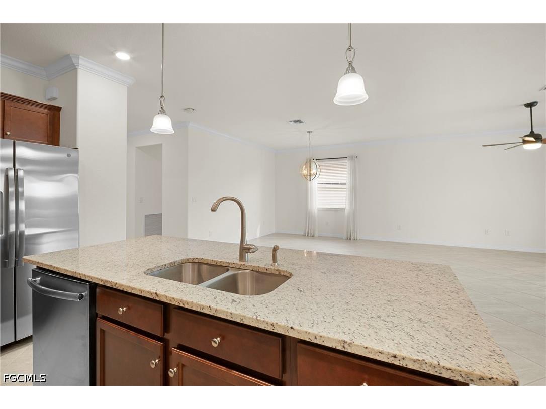 14542 Monrovia Lane Fort Myers FL 33905 2026020680 image11