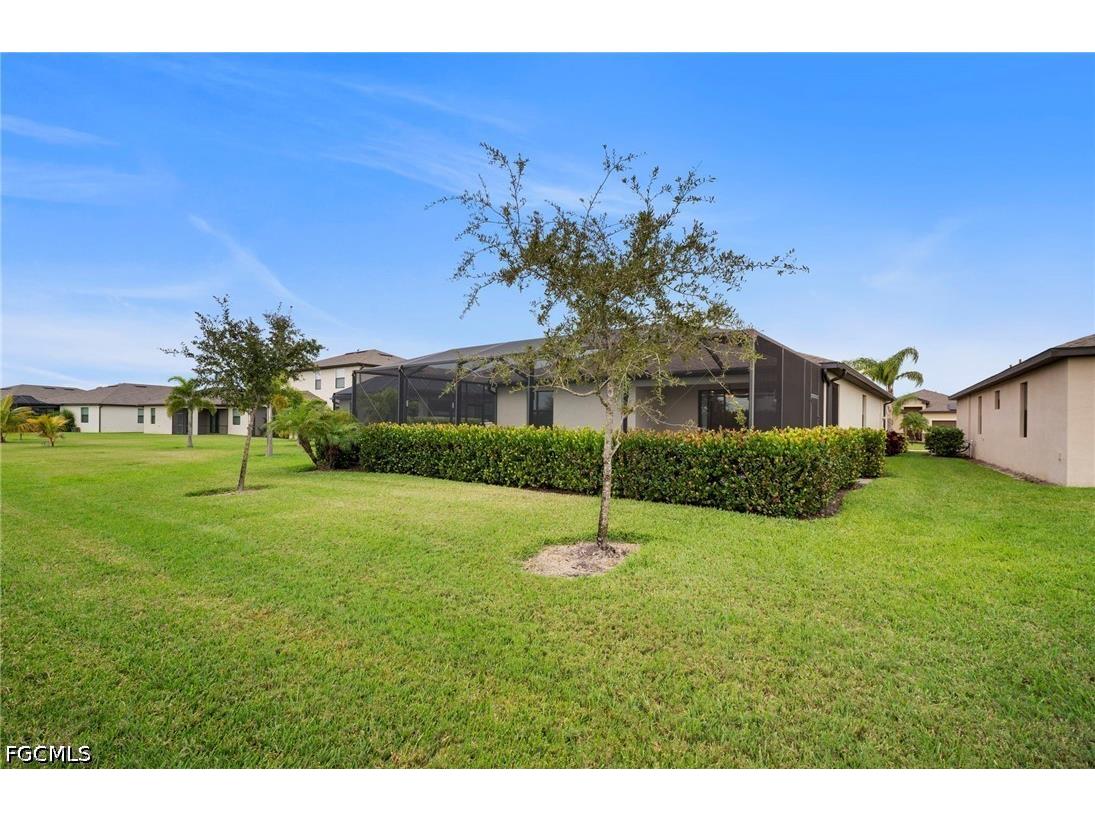 14542 Monrovia Lane Fort Myers FL 33905 2026020680 image38