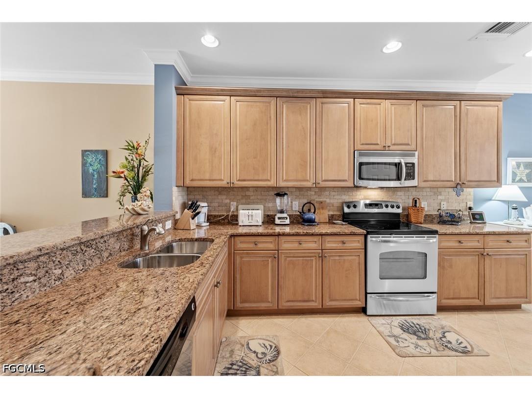 14543 Abaco Lakes Drive #103 Fort Myers FL 33908 2026016607 image5