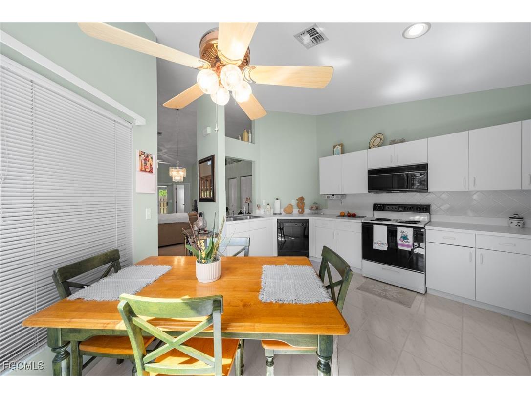 14543 Cypress Trace Court Fort Myers FL 33919 2025002504 image16