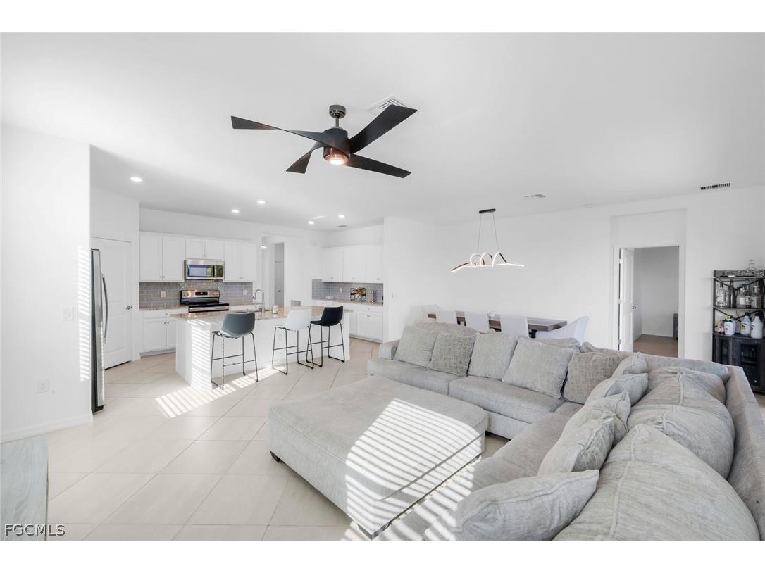 14545 Palamos Circle Fort Myers FL 33905 2026007244 image13