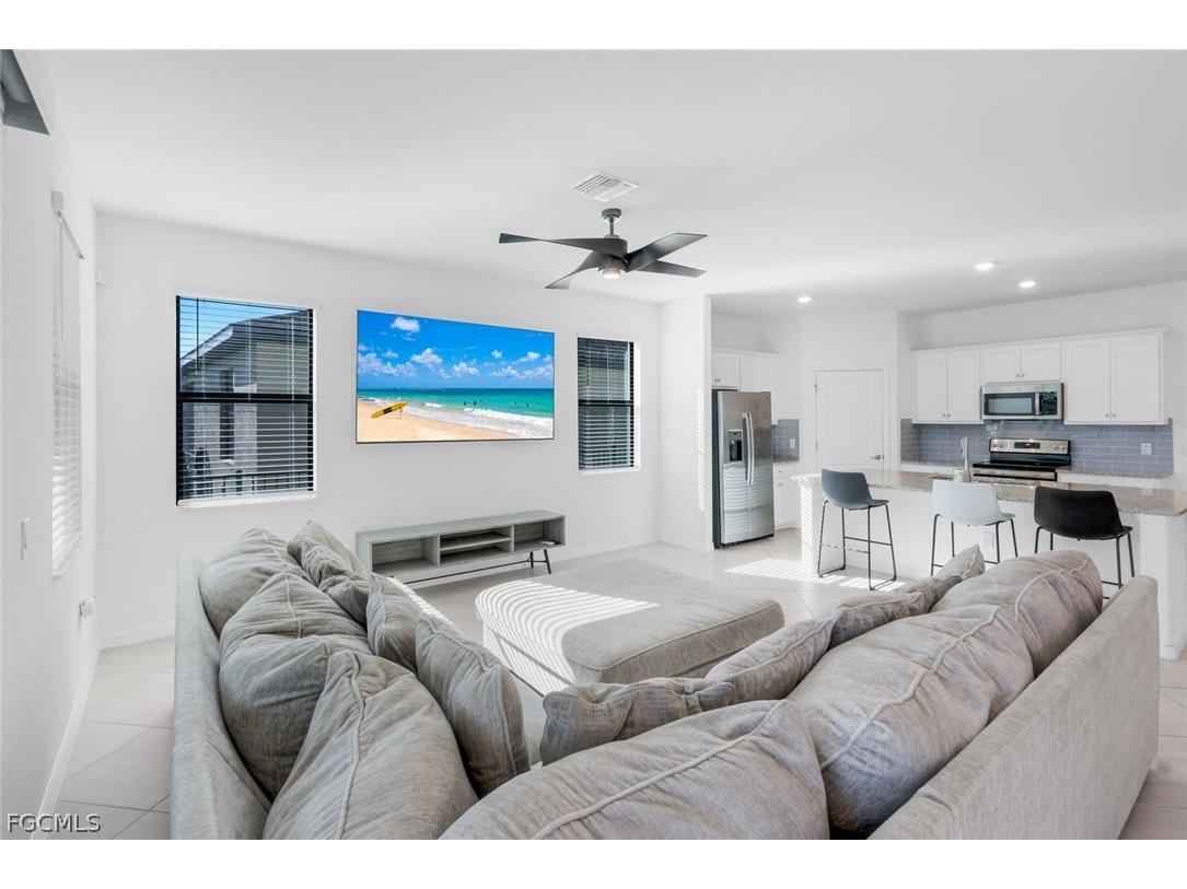 14545 Palamos Circle Fort Myers FL 33905 2026007244 image8