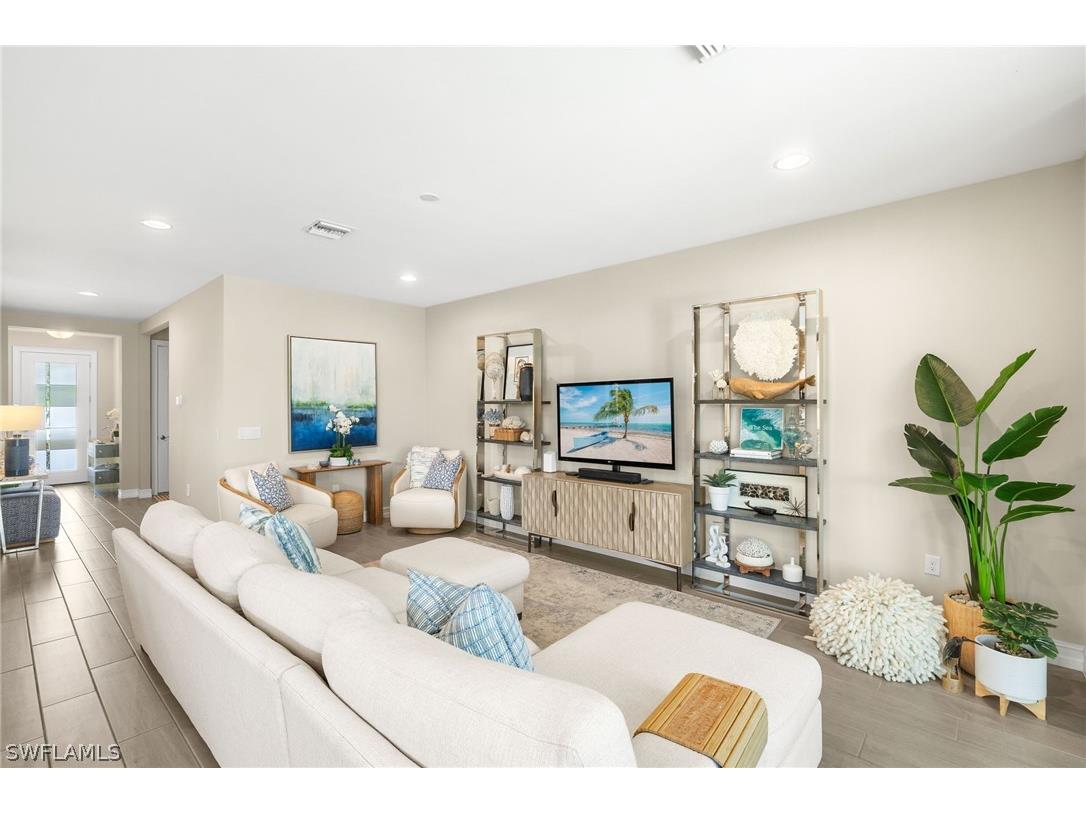 14546 Tropical Drive Naples FL 34114 226012660 image2