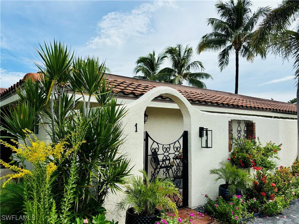 1455 Curlew Avenue #1 Naples FL 34102 225069620 image1