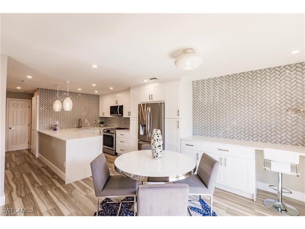 1455 Curlew Avenue #1 Naples FL 34102 225069620 image10