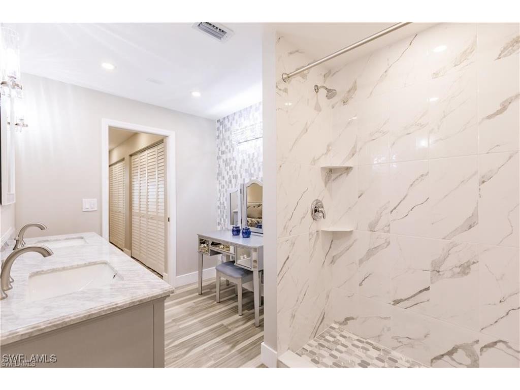 1455 Curlew Avenue #1 Naples FL 34102 225069620 image14