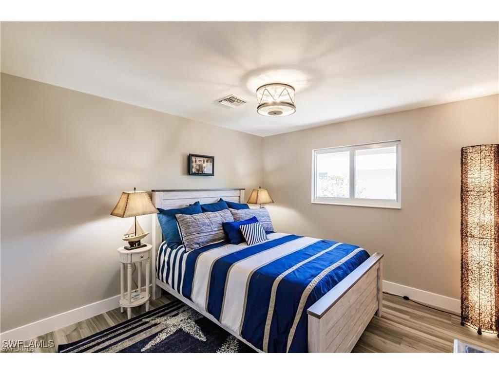 1455 Curlew Avenue #1 Naples FL 34102 225069620 image19