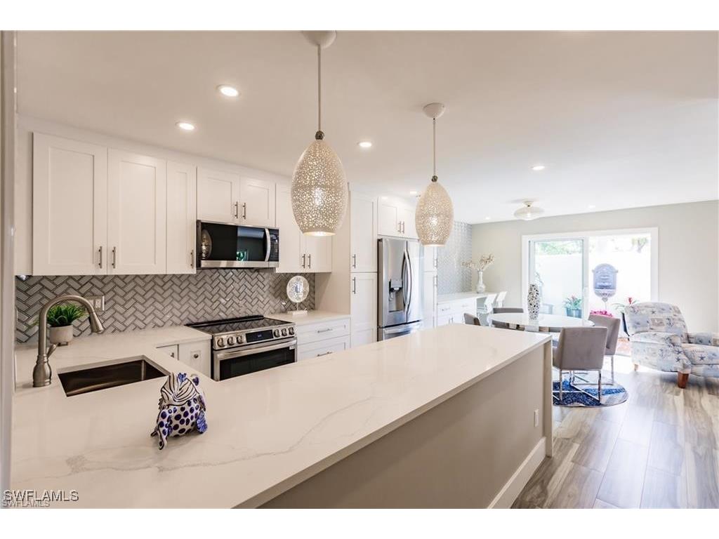 1455 Curlew Avenue #1 Naples FL 34102 225069620 image9