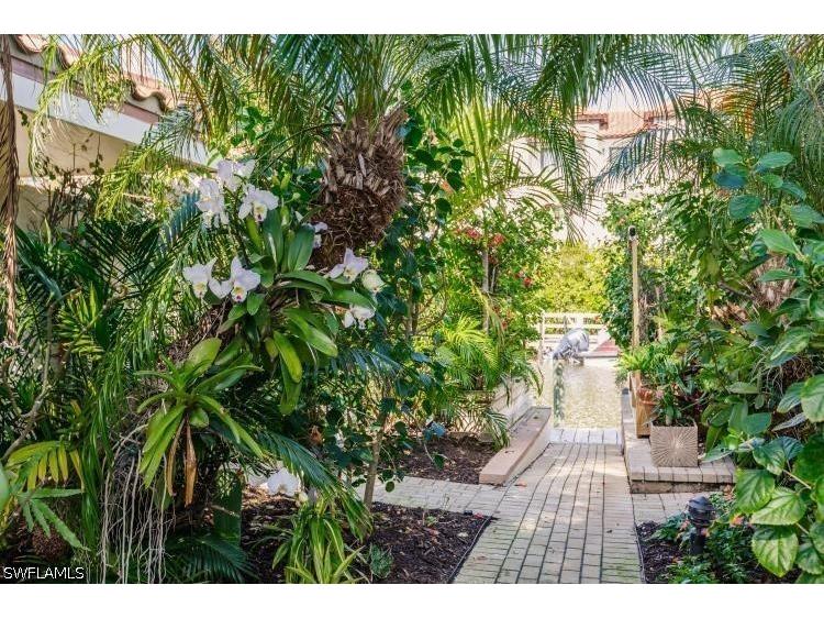 1455 Curlew Avenue #1 Naples FL 34102 226021910 image7