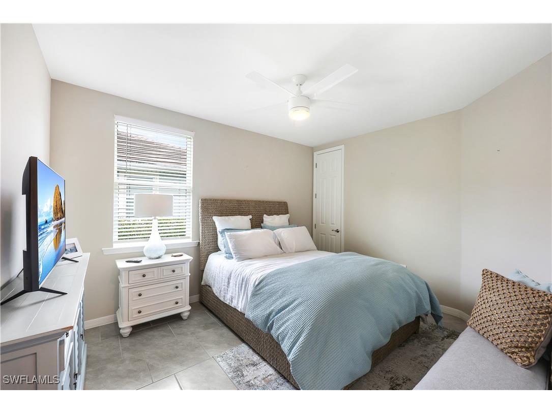 14551 Edgewater Circle Naples FL 34114 225073967 image17