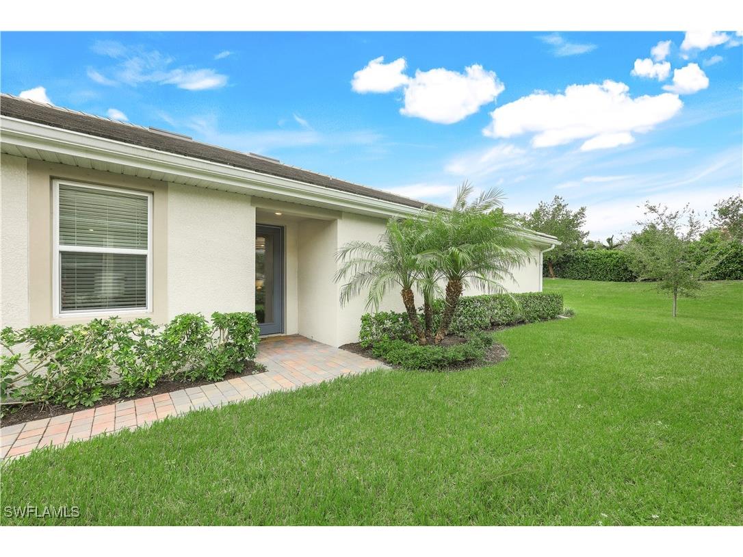 14551 Edgewater Circle Naples FL 34114 225073967 image2