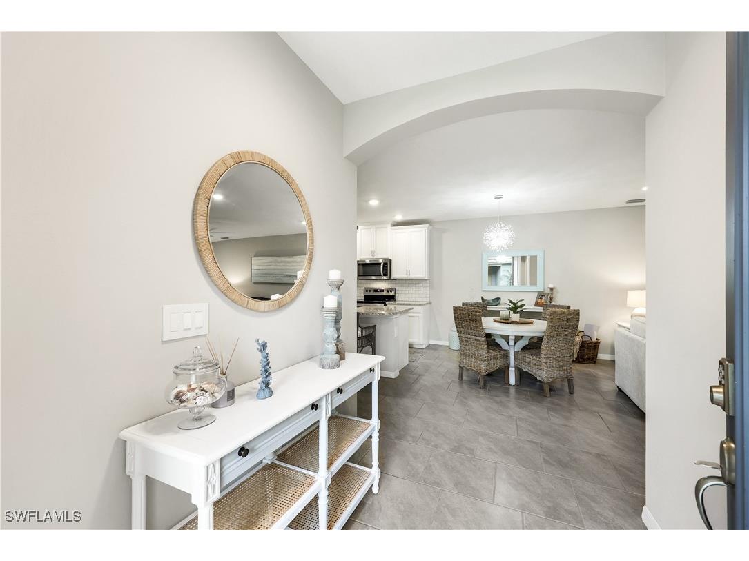 14551 Edgewater Circle Naples FL 34114 225073967 image3