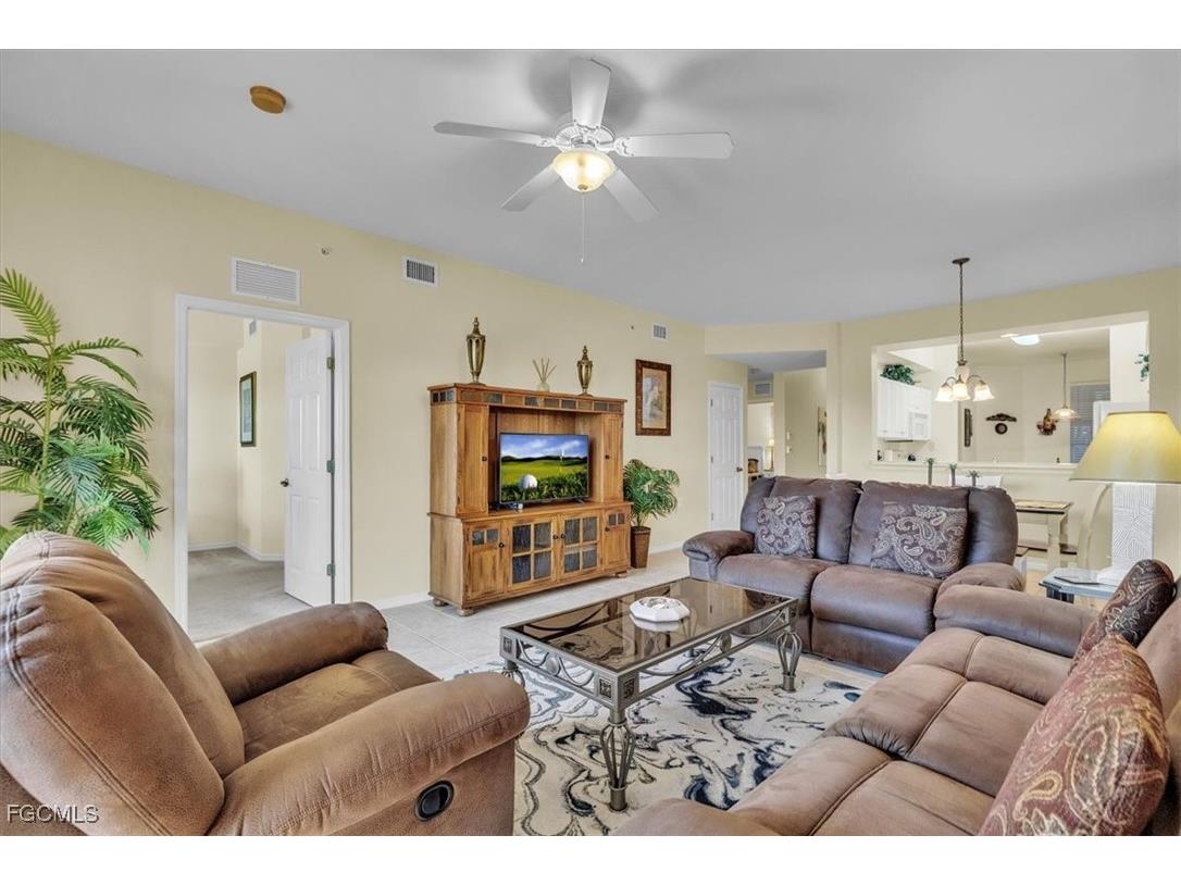 14551 Legends Boulevard N #305 Fort Myers FL 33912 2025022915 image3