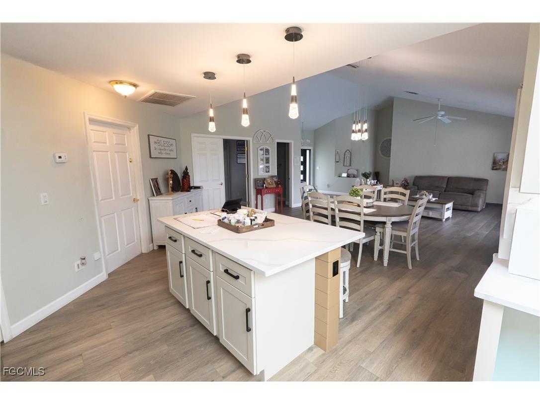 14557 Eagle Ridge Drive Fort Myers FL 33912 2025013949 image5