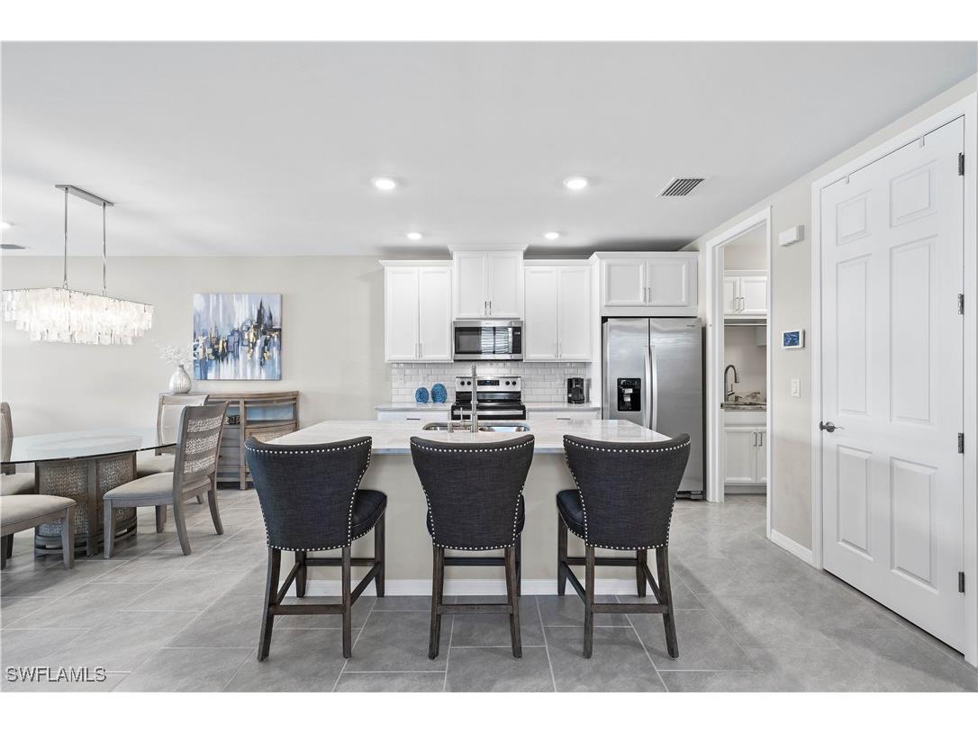 14558 Edgewater Circle Naples FL 34114 225072527 image6