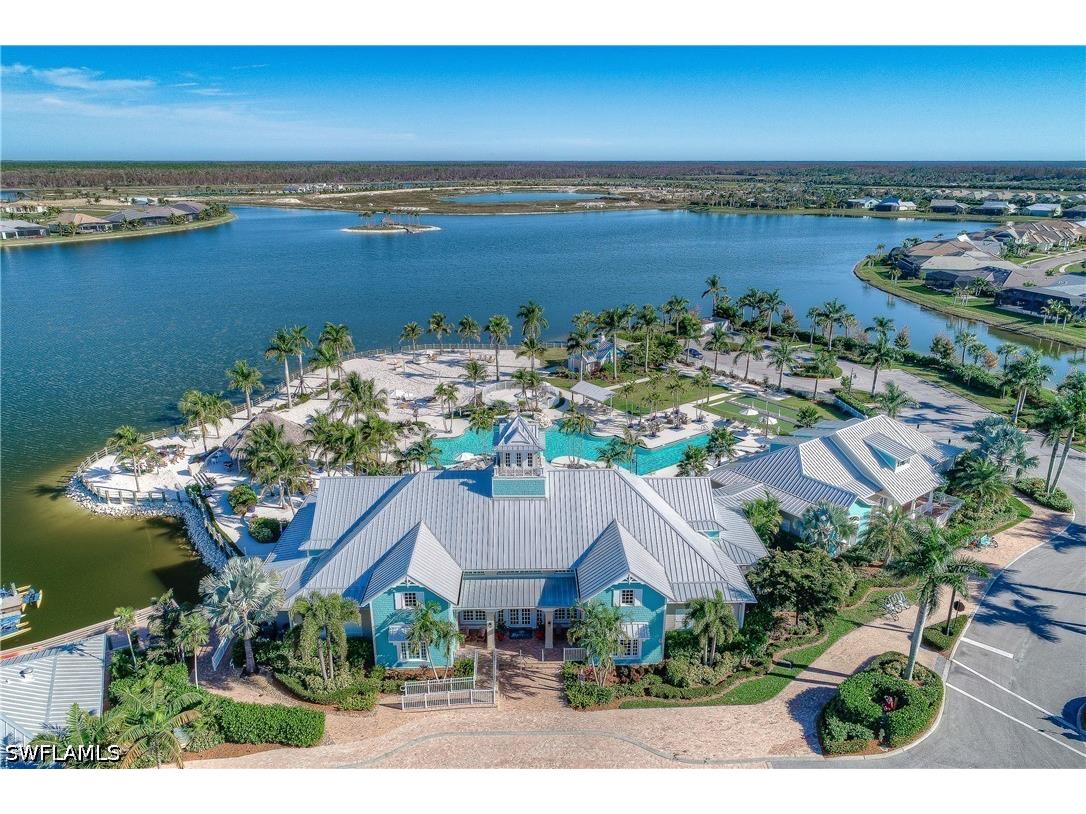 14559 Edgewater Circle Naples FL 34114 226014311 image1