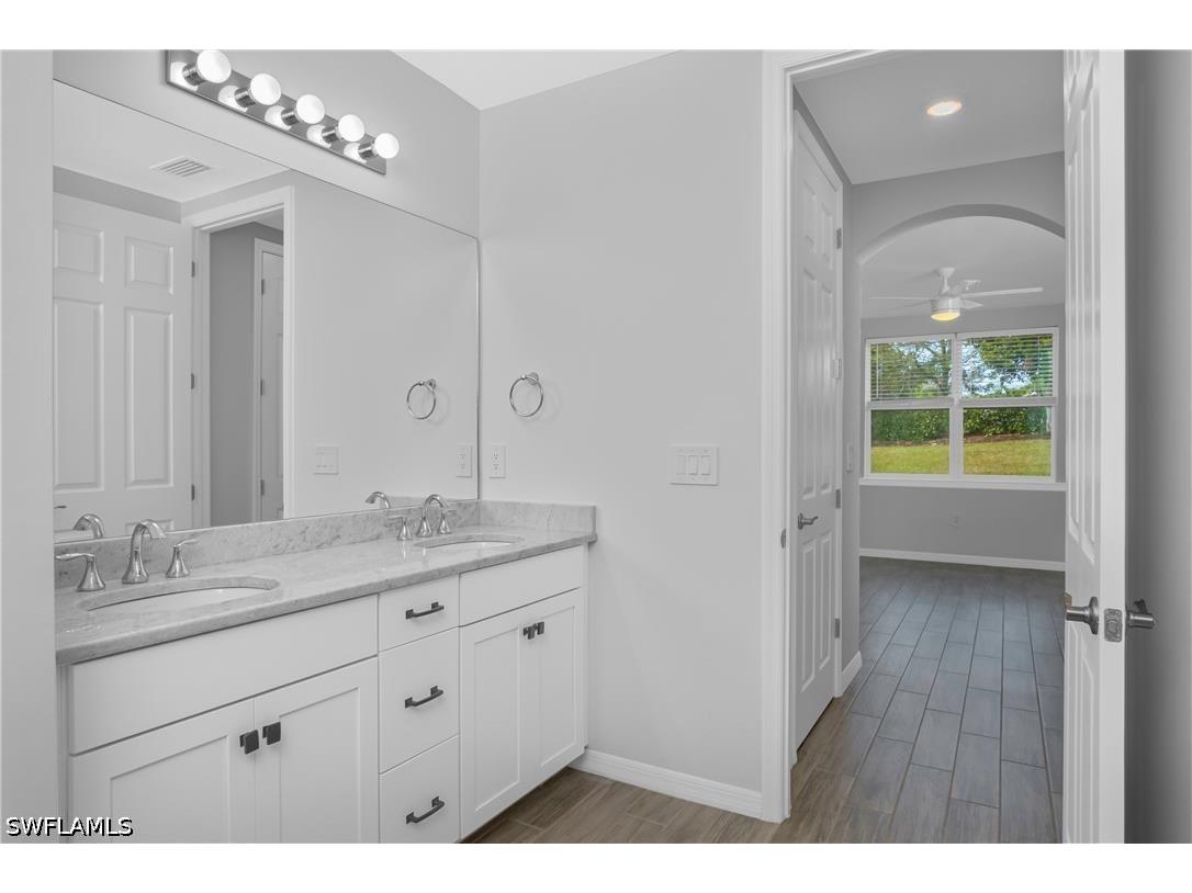 14559 Edgewater Circle Naples FL 34114 226014311 image17