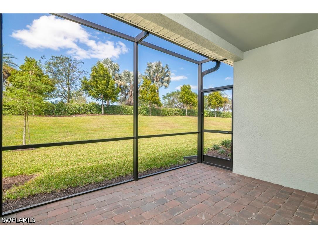 14559 Edgewater Circle Naples FL 34114 226014311 image20