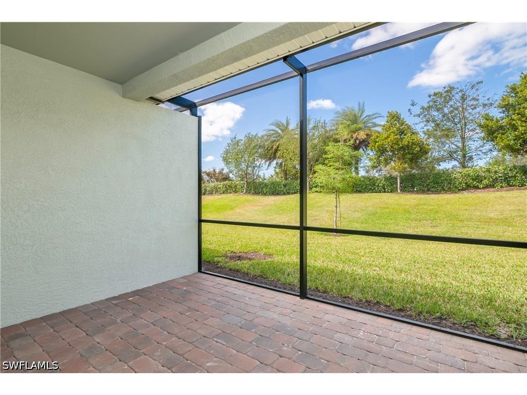 14559 Edgewater Circle Naples FL 34114 226014311 image21