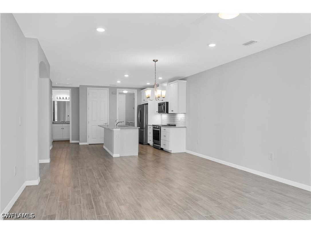 14559 Edgewater Circle Naples FL 34114 226014311 image8