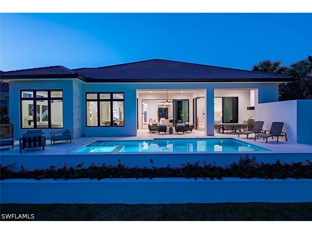 1456 Curlew Avenue Naples FL 34102 226017450 image2