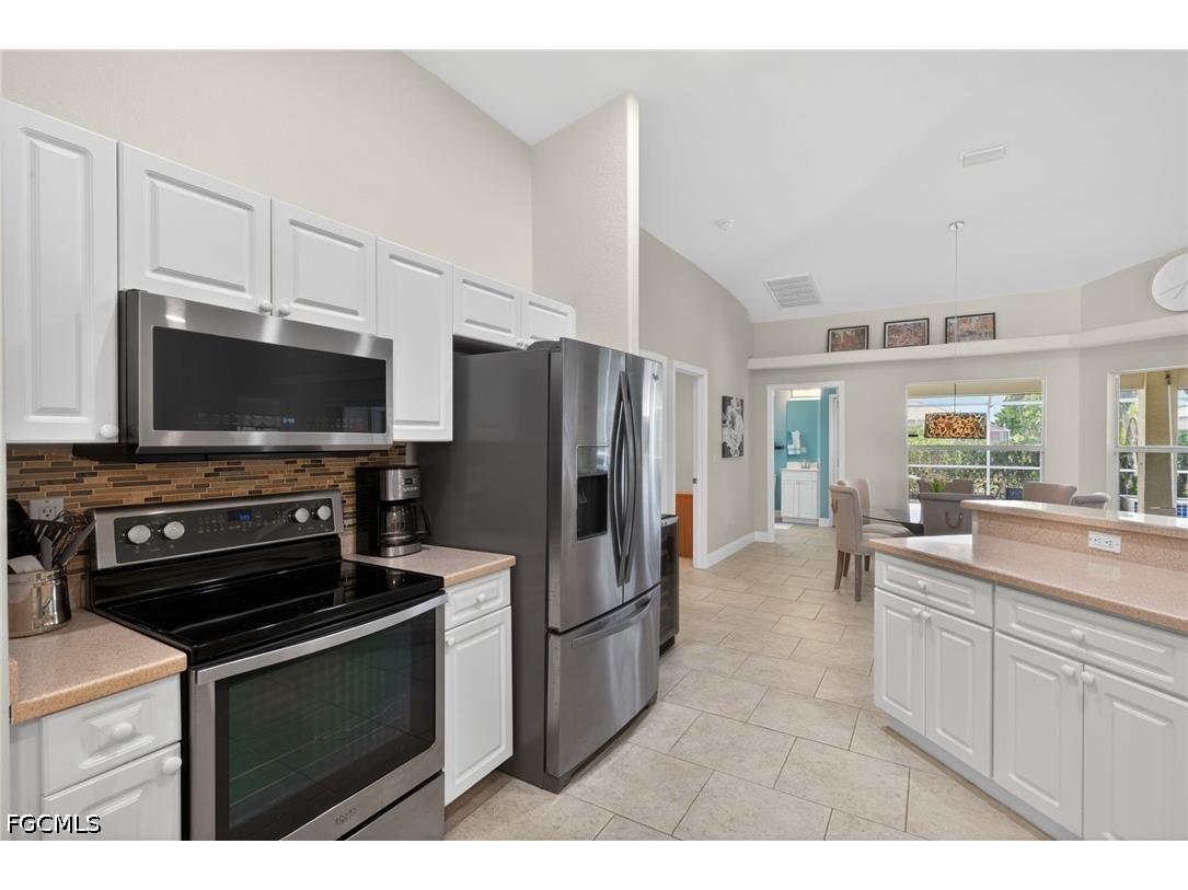 1456 SE 13th Terrace Cape Coral FL 33990 2026019338 image10