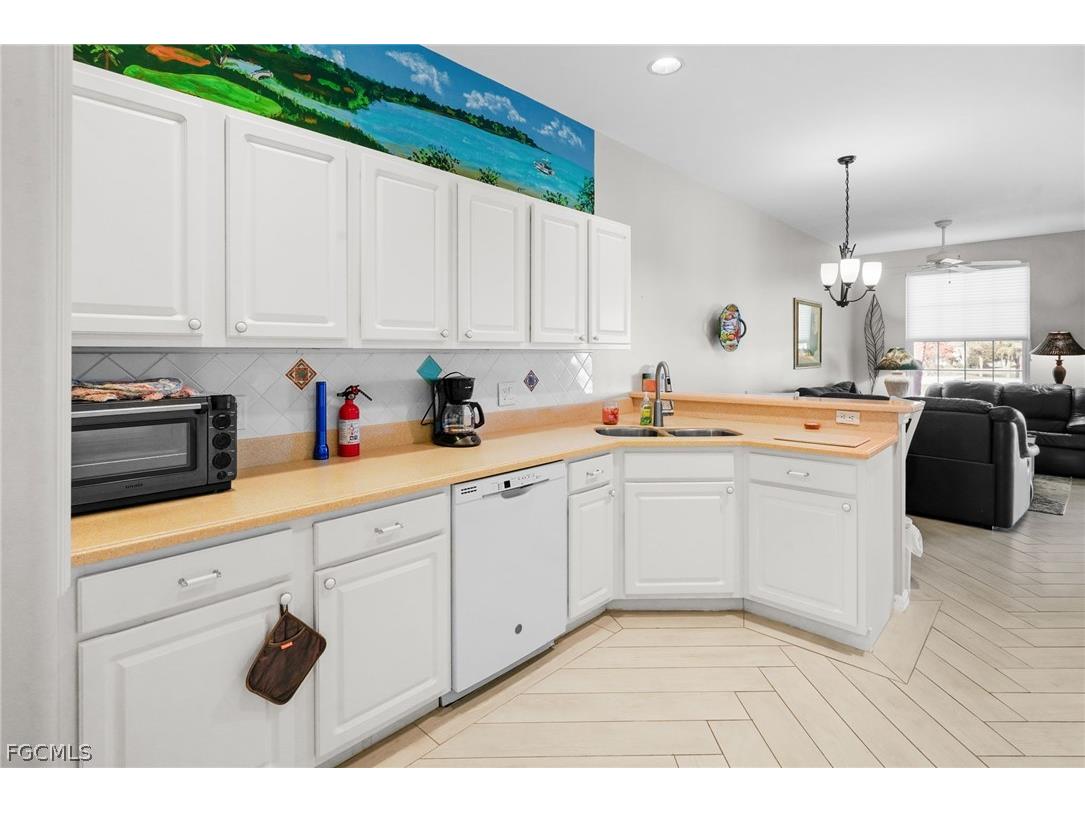 14560 Grande Cay Circle #2304 Fort Myers FL 33908 2026007265 image3