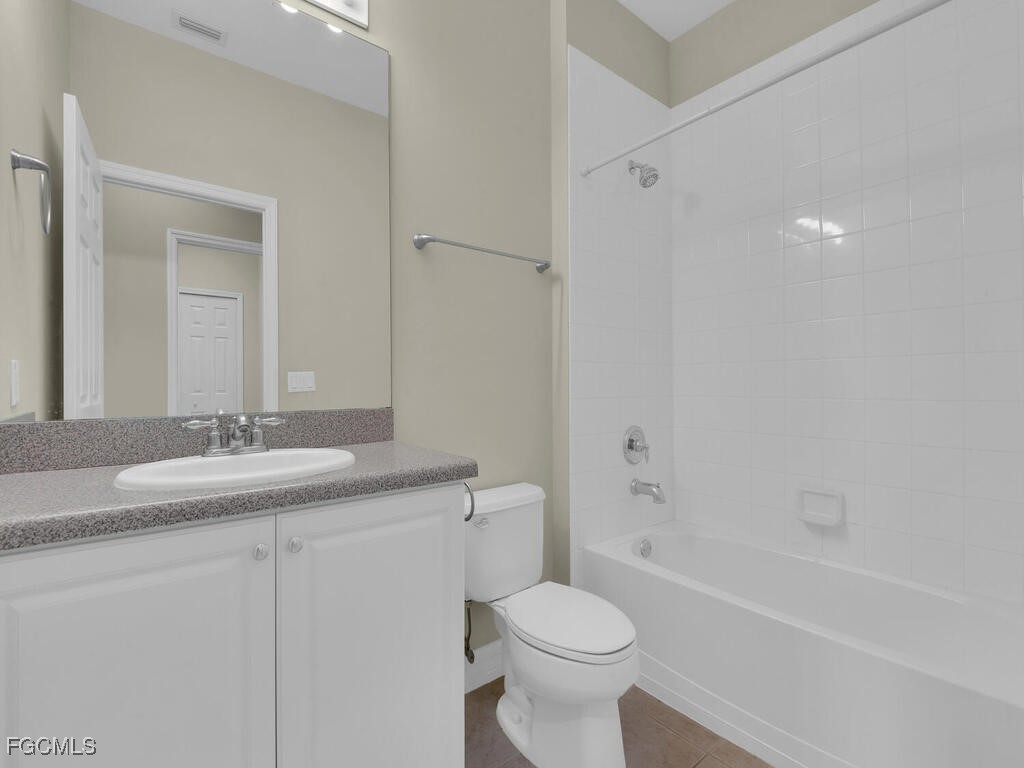 14562 Dolce Vista Road #202 Fort Myers FL 33908 2025025312 image23
