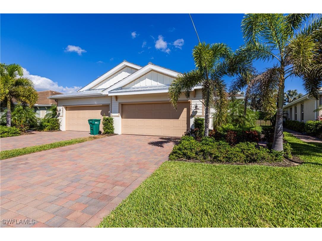 14567 Edgewater Circle Naples FL 34114 225041002 image1