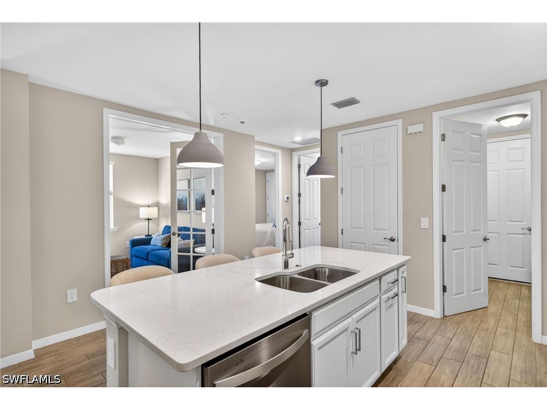 14567 Edgewater Circle Naples FL 34114 226012839 image11