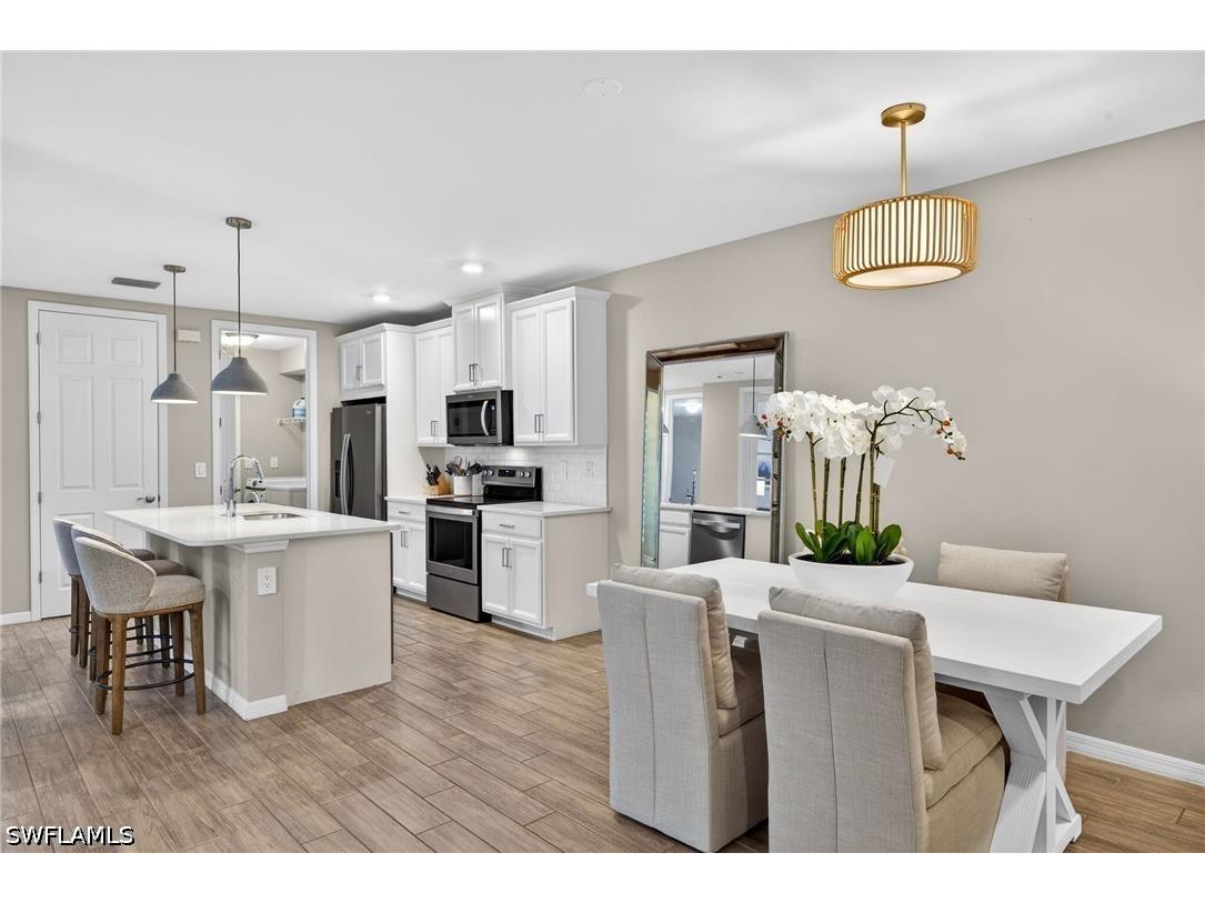 14567 Edgewater Circle Naples FL 34114 226012839 image13