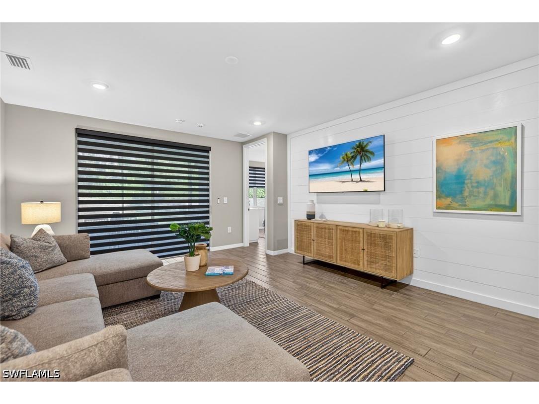 14567 Edgewater Circle Naples FL 34114 226012839 image6