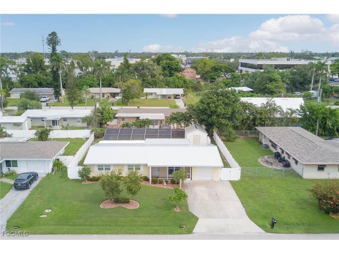1457 Byron Road Fort Myers FL 33919 2025011262 image1