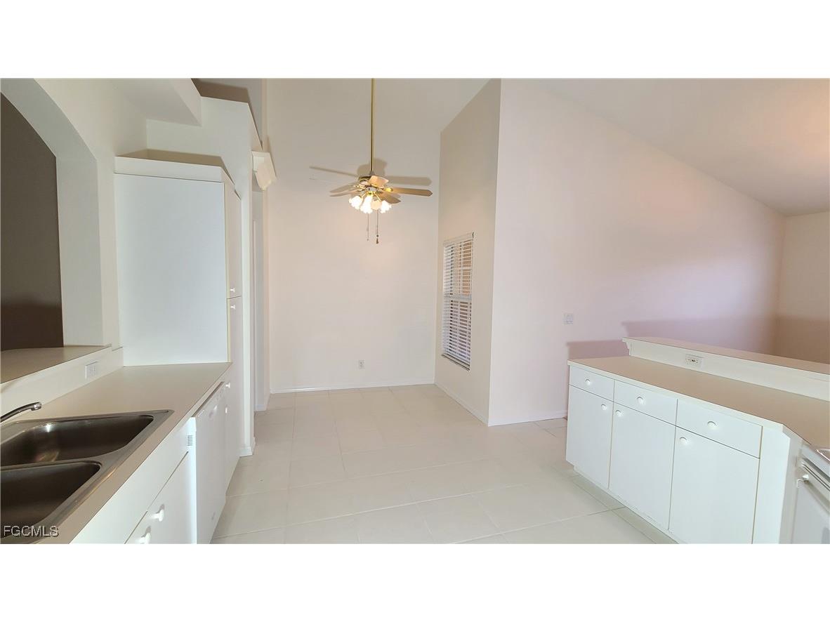 14571 Daffodil Drive #2006 Fort Myers FL 33919 2025009954 image9