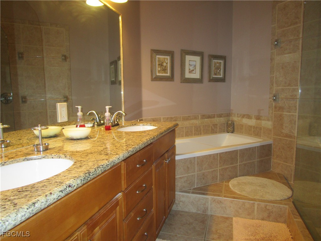 14571 Grande Cay Circle #3207 Fort Myers FL 33908 2025006476 image9