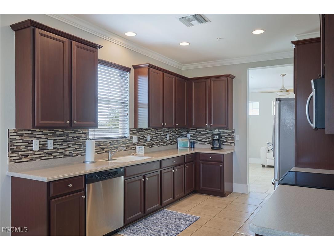 14573 Abaco Lakes Drive #203 Fort Myers FL 33908 2025021630 image11