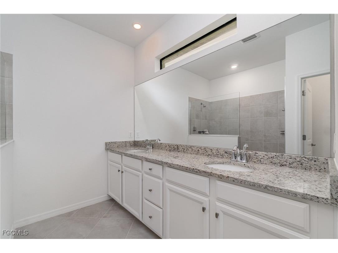 14580 Palamos Circle Fort Myers FL 33905 2025004521 image12