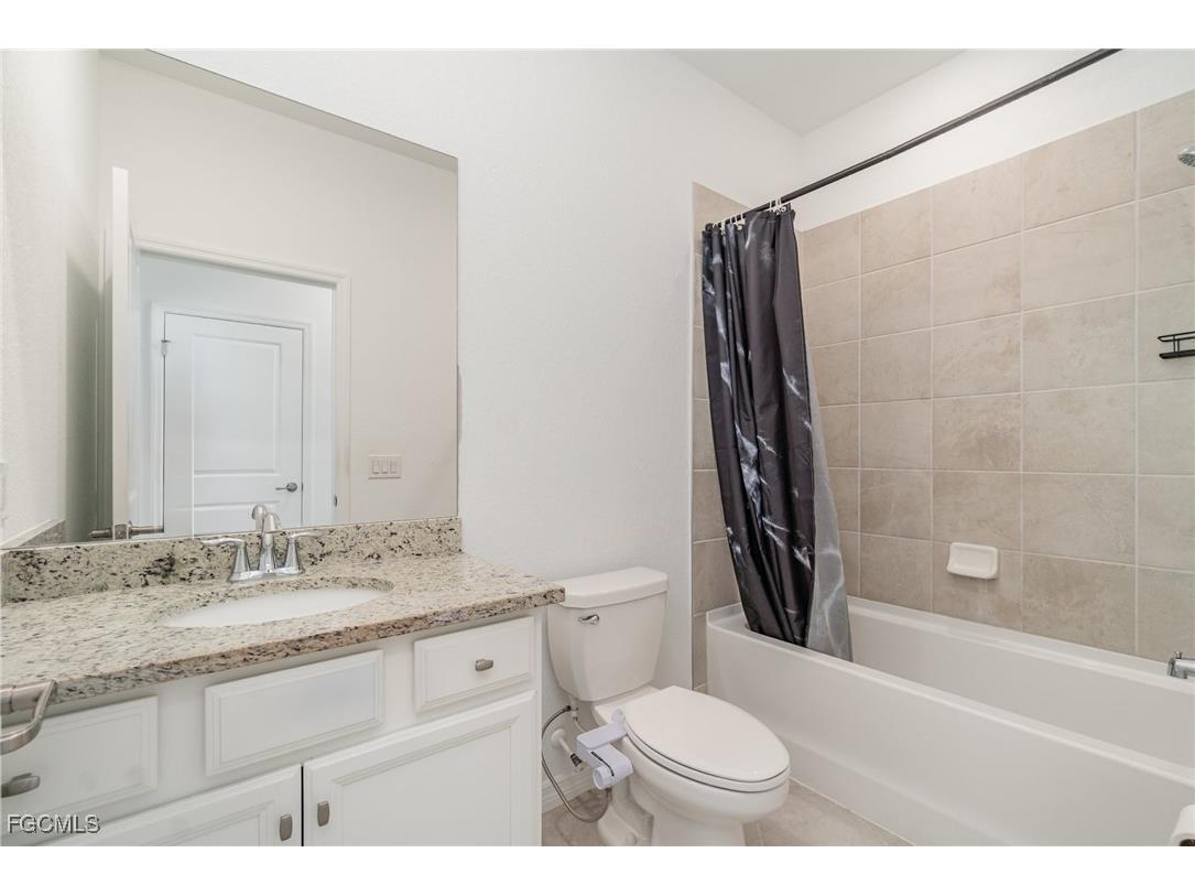 14580 Palamos Circle Fort Myers FL 33905 2025004521 image17