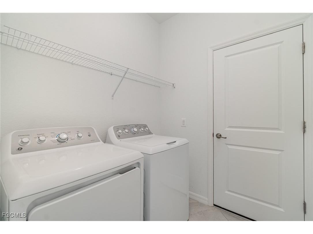 14580 Palamos Circle Fort Myers FL 33905 2025004521 image19