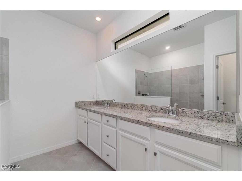 14580 Palamos Circle Fort Myers FL 33905 2025021586 image11
